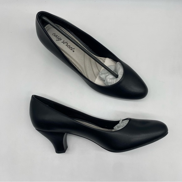 Easy Street women’s fabulous black faux leather super flex heels size 9M NEW - Picture 5 of 5
